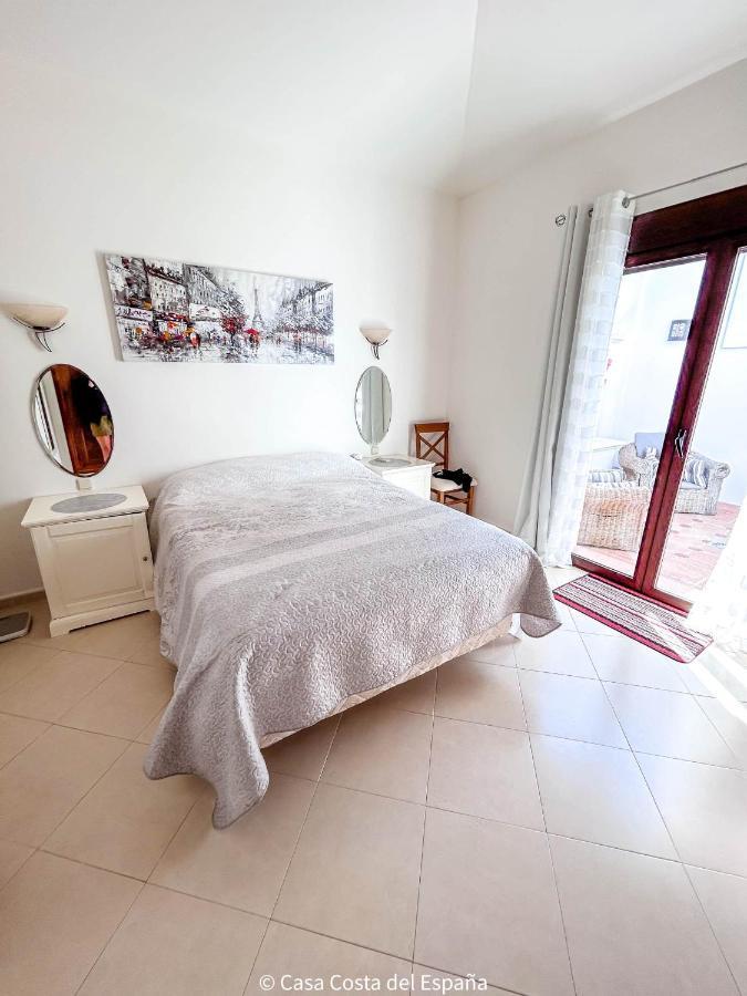 Luxurious - Coin * Malaga