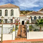 Luxurious Villa - Coin